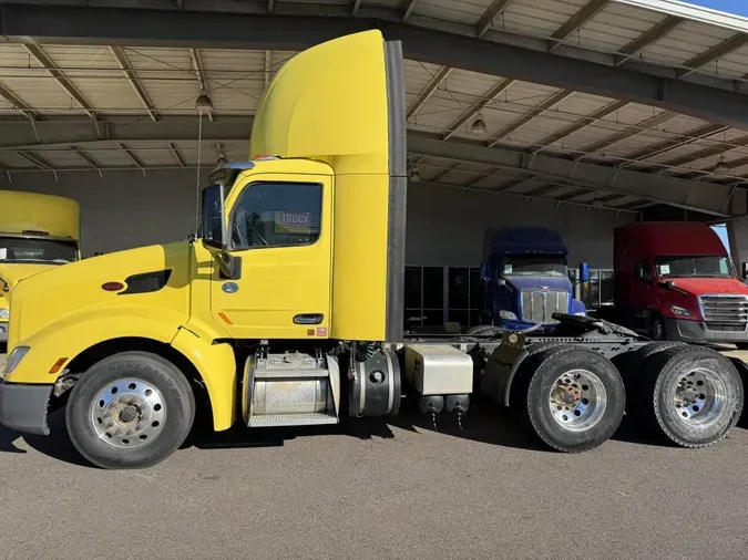 2021 Peterbilt 579