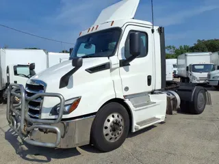 2019 FREIGHTLINER NEW CASCADIA 116