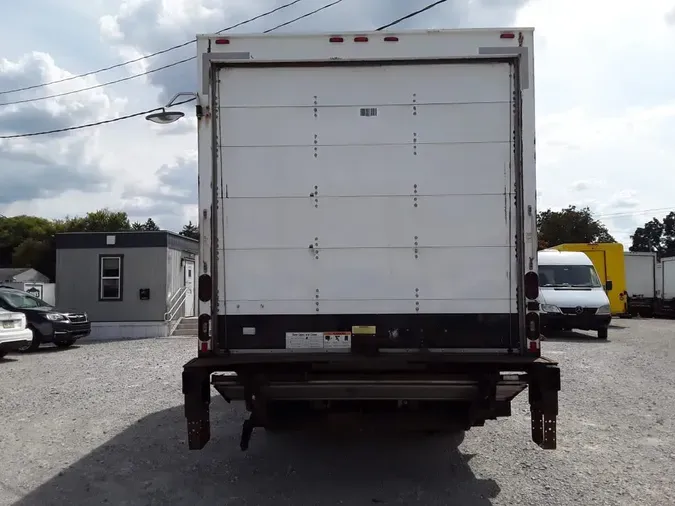 2019 ISUZU NPR HD