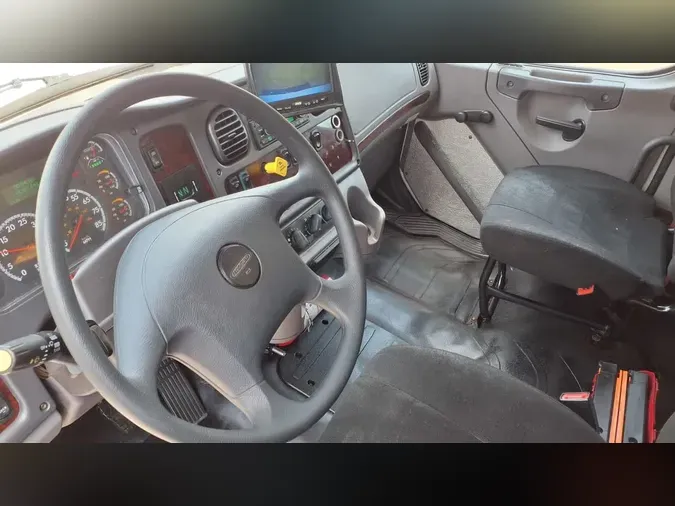 2018 FREIGHTLINER/MERCEDES M2 10635e6d55f788a2ccb0702c145adc36881