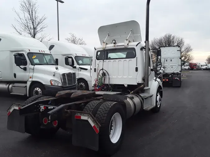 2016 FREIGHTLINER/MERCEDES M2 112