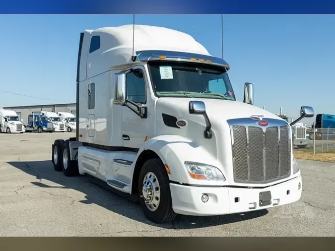 2022 PETERBILT 579