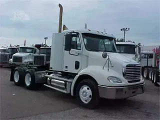 2009 FREIGHTLINER COLUMBIA 112