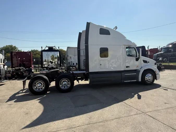 2022 Peterbilt 579