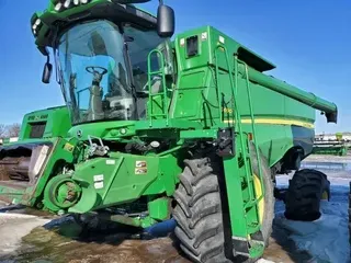 2013 John Deere S690