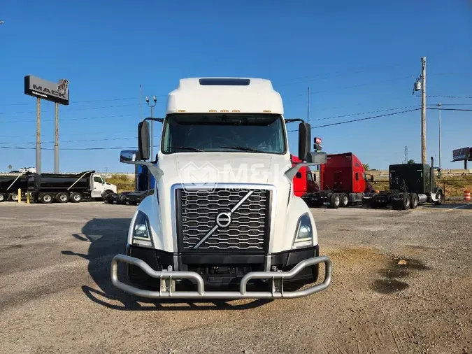 2019 VOLVO VNL64T760