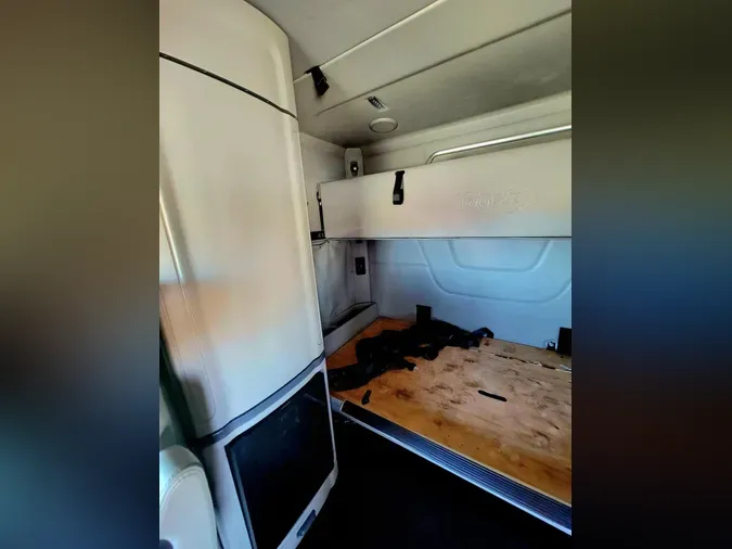 2022 Peterbilt 579360292b281cc30e1d575911733bea91a