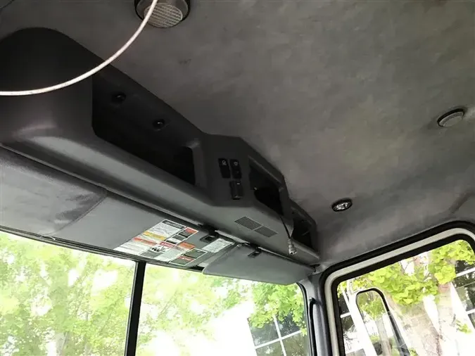 2016 MACK CXU613