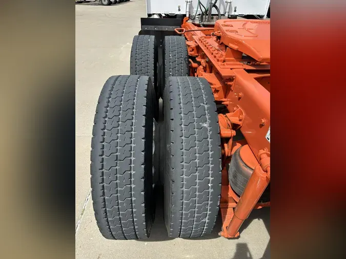 2023 Peterbilt 38936054c66bcaed32959a048eacbc1f3ec