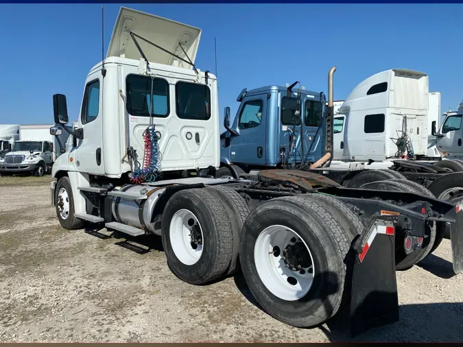 2019 FREIGHTLINER/MERCEDES CASCADIA 125