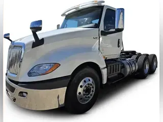 2020 International LT625