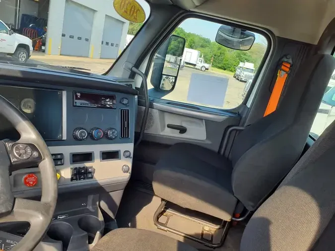 2020 FREIGHTLINER NEW CASCADIA PX12664