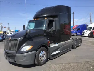 2021 INTERNATIONAL LT625