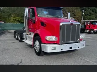 2020 Peterbilt 567