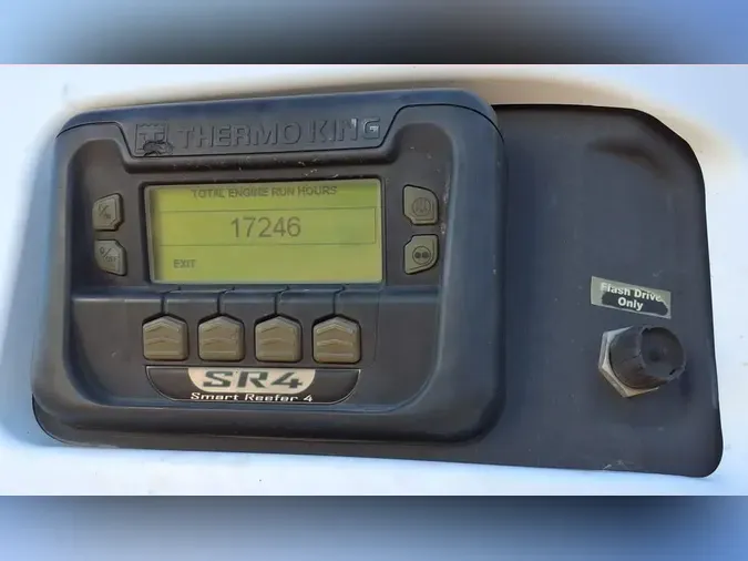 2016 VANGUARD TRAILER CORP R8000B 53/102/162