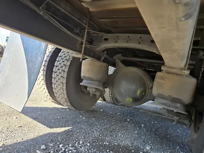 2019 FREIGHTLINER/MERCEDES M2 106