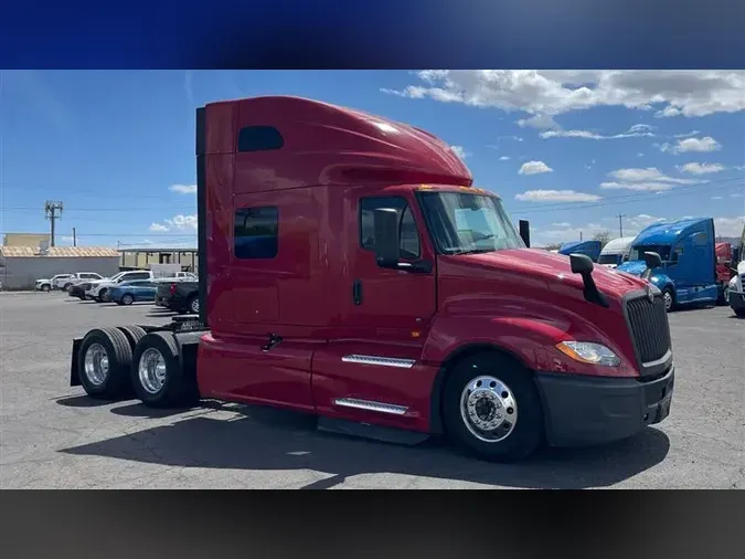 2021 INTERNATIONAL LT625