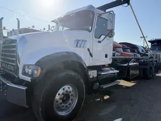 2008 MACK GRANITE GU713