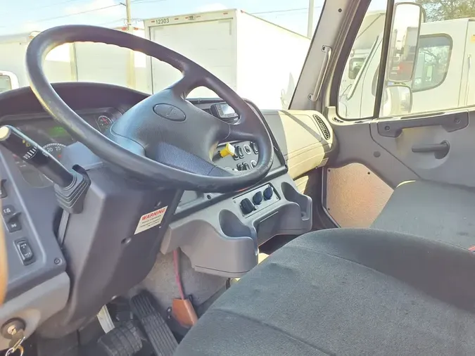 2019 FREIGHTLINER/MERCEDES M2 106