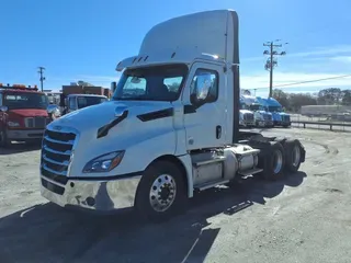 2020 FREIGHTLINER/MERCEDES NEW CASCADIA PX12664