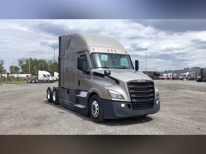 2022 Freightliner Cascadia 1263627be121c1a3986005129f36f1f6dd4