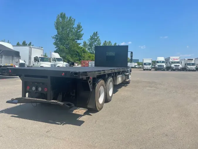 2014 FREIGHTLINER/MERCEDES M2 112