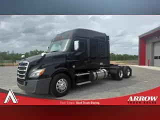 2020 FREIGHTLINER CA126