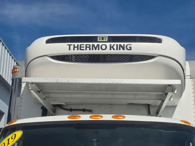 2019 NAVISTAR INTERNATIONAL 4300