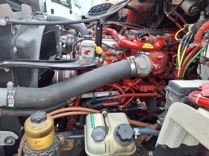 2018 FREIGHTLINER/MERCEDES M2 1063632612a6e9e4cf17870bc180a1e7112