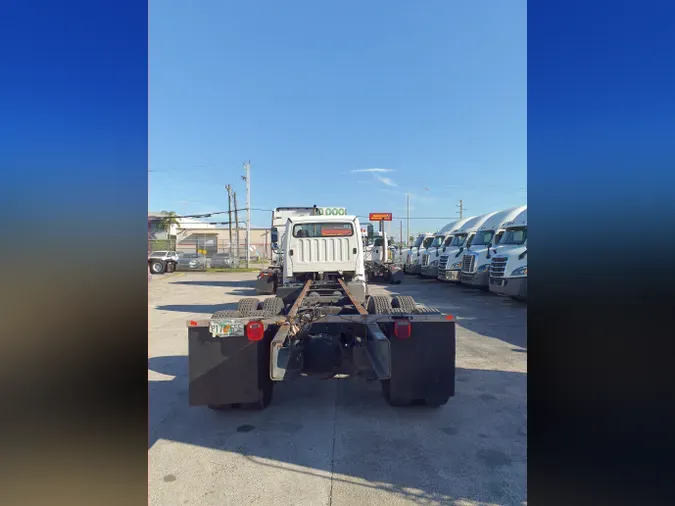 2019 FREIGHTLINER/MERCEDES M2 106