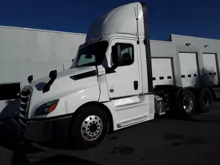 2020 FREIGHTLINER/MERCEDES NEW CASCADIA PX12664