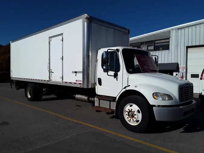 2017 FREIGHTLINER/MERCEDES M2 106