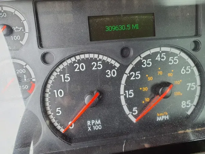 2019 FREIGHTLINER/MERCEDES CASCADIA 125