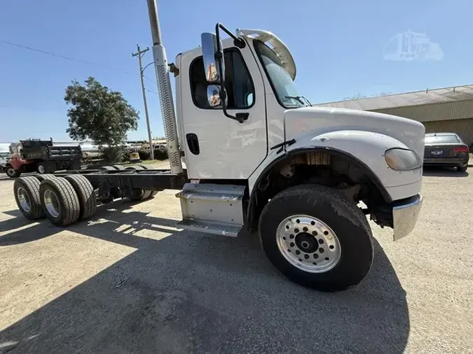 2019 FREIGHTLINER BUSINESS CLASS M2 106