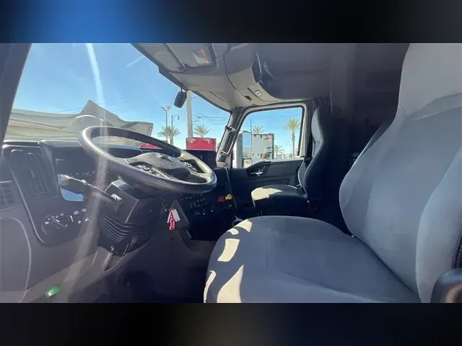 2022 INTERNATIONAL LT