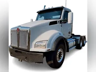 2021 Kenworth T880