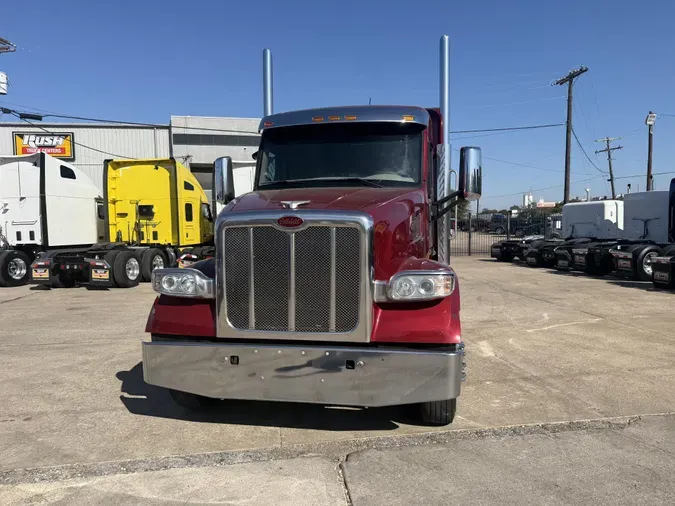 2022 Peterbilt 567