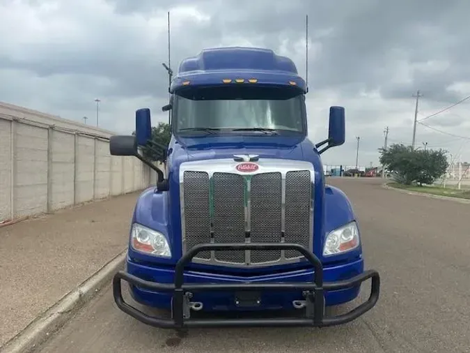 2021 Peterbilt 579