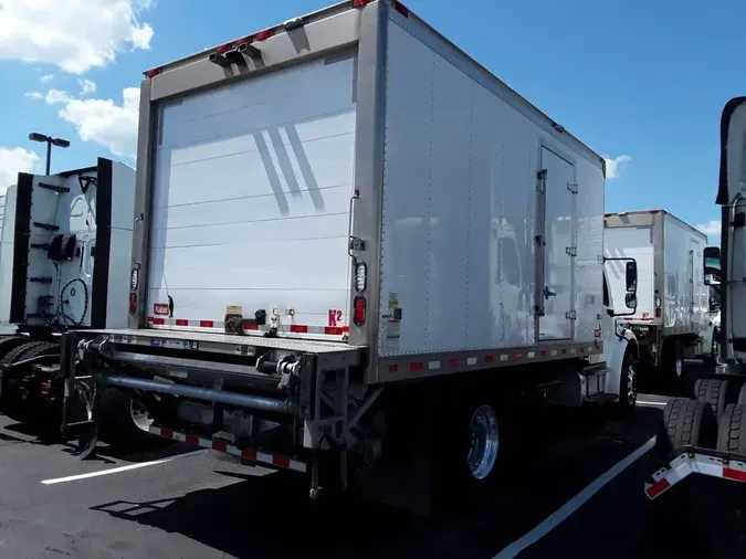 2018 FREIGHTLINER M2 106