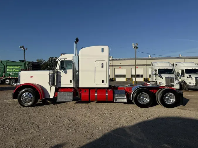 2022 Peterbilt 389365b2385b2c09022b21d650aa42ad1a8