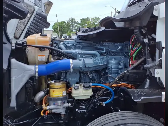 2020 FREIGHTLINER/MERCEDES CASCADIA 125365f3198d90be8a4abcb9872af008932
