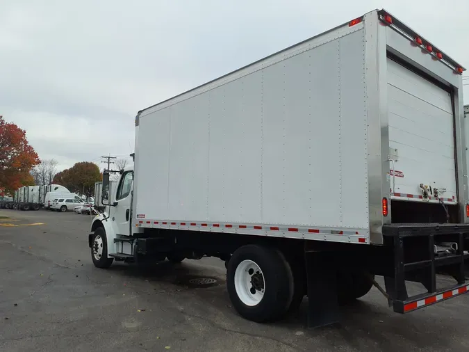 2019 FREIGHTLINER/MERCEDES M2 106