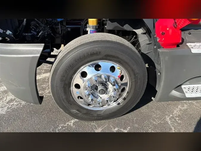 2020 INTERNATIONAL LT