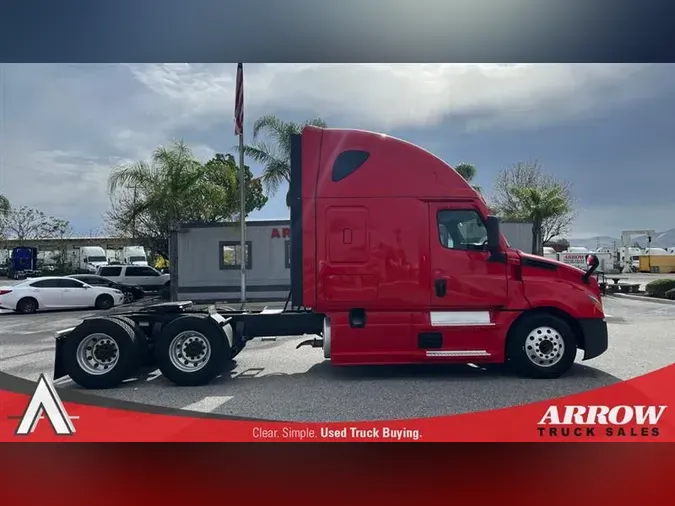 2022 FREIGHTLINER CA126