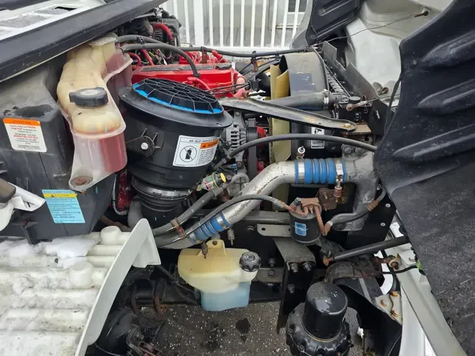 2019 FREIGHTLINER/MERCEDES M2 106