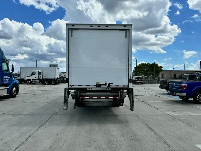 2018 Freightliner M2