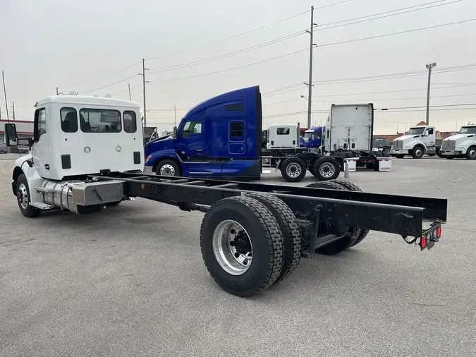 2025 Kenworth T280