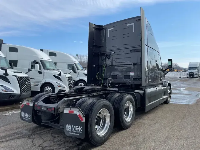 2026 MACK Pioneer 76" High Roof3672b7deb3c7c73077833edd2425a8ac
