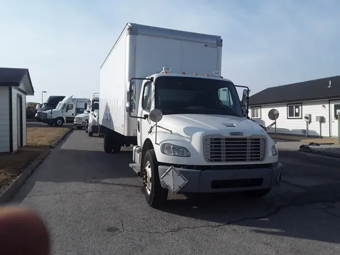 2013 FREIGHTLINER/MERCEDES M2 106