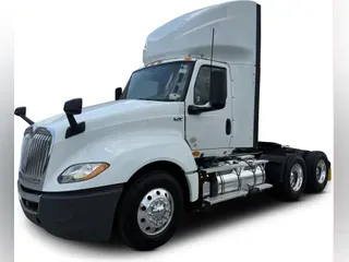 2020 International LT625